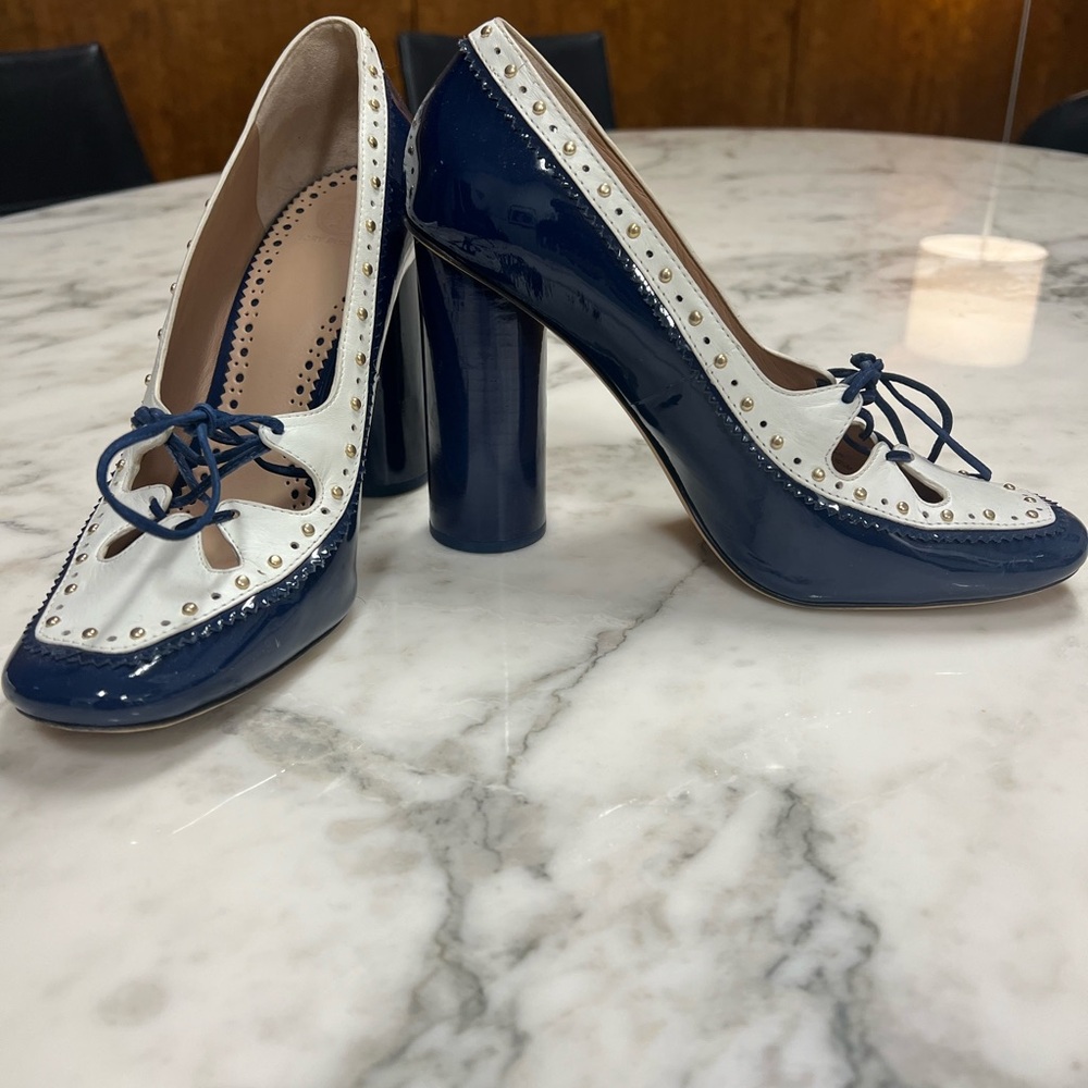 Tory Burch blue patent leather heels
